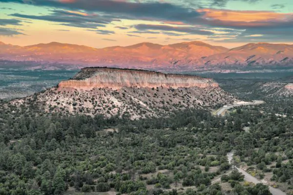 Sangre de Cristo Mountain in Santa Fe New Mexico - Santa Fe Painters